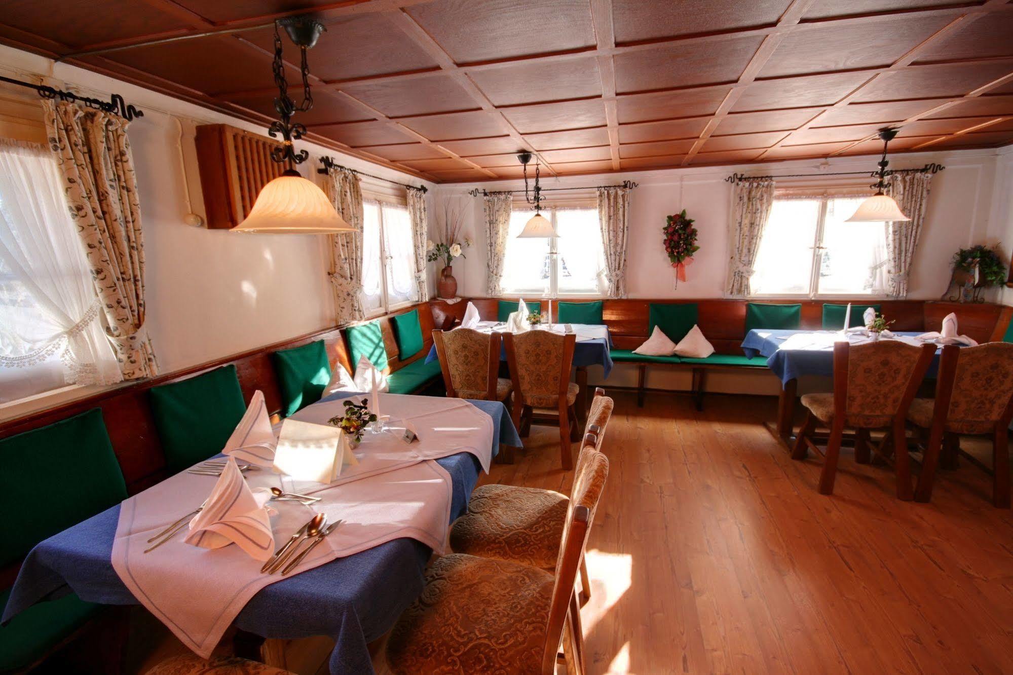 Hotel Adler Garni Hirschegg Rein المظهر الخارجي الصورة