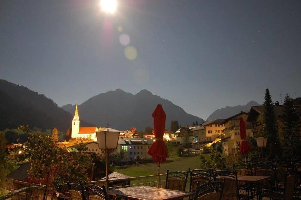 Hotel Adler Garni Hirschegg Rein المظهر الخارجي الصورة